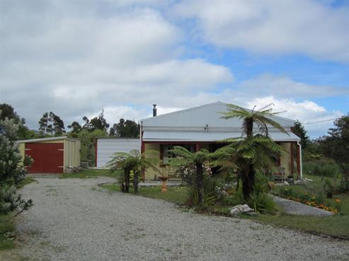 28 Banbury Street, Waimangaroa