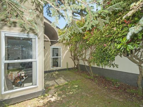 2/17 Cedar Street, Maungaraki