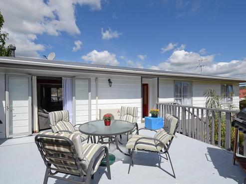 18 Indiana Grove, Totara Park
