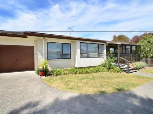 1/45 Hatton Road, Orewa