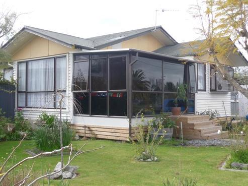 12 Barnard Avenue, Maraenui