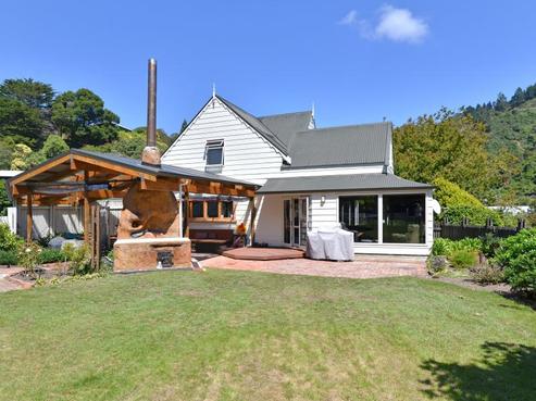 9 Larges Lane, The Brook