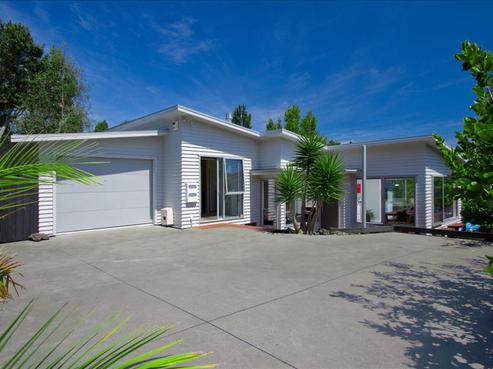 239C Titirangi Road, Titirangi