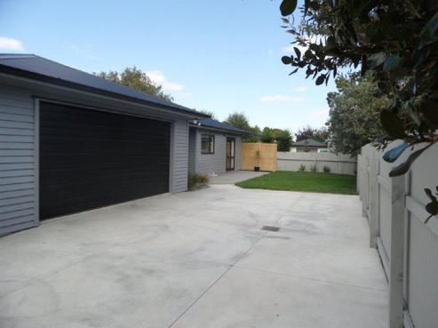 103A Murdoch Road East, Akina
