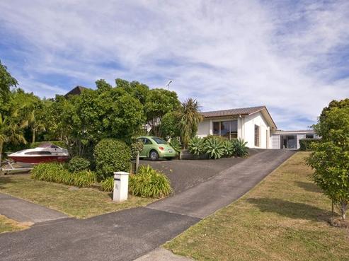 51 Prince Regent Drive, Half Moon Bay