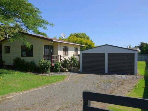 18 Seaway Road, Clarks Beach