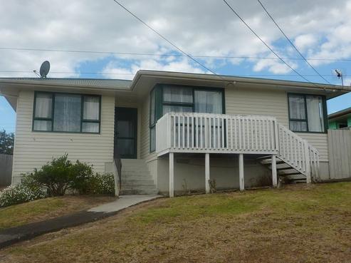 25 Fisher Crescent, Otara