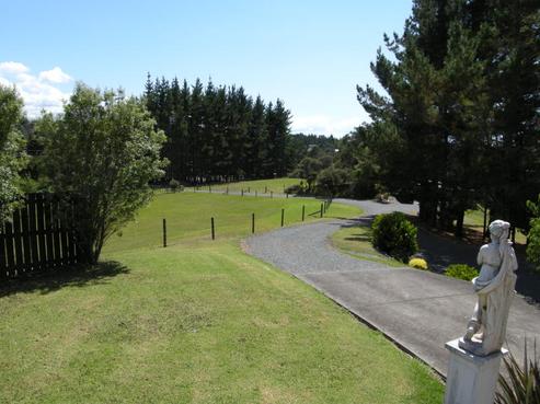 243 Pine Valley Road, Dairy Flat