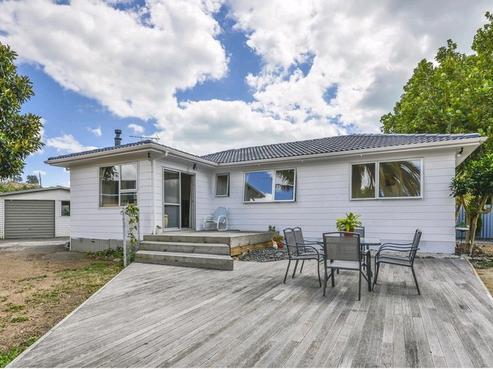 10 Darren Crescent, Half Moon Bay
