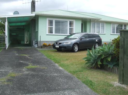 44 Clotworthy Crescent, Onerahi
