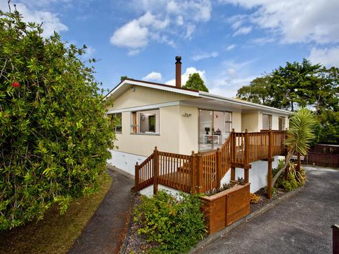 11 Uppingham Crescent, Hillcrest