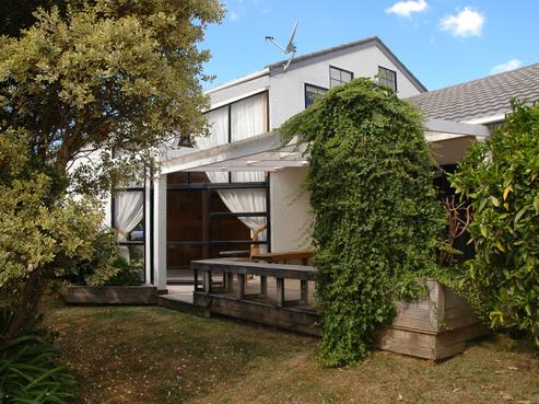 12 Orangewood Drive, Northpark