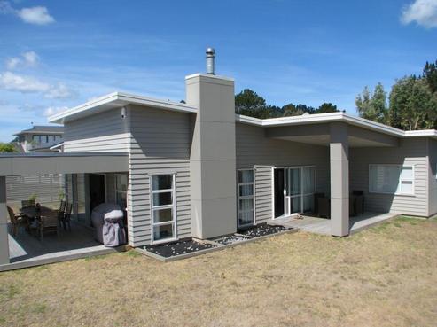 118 Waimaire Avenue, Matarangi