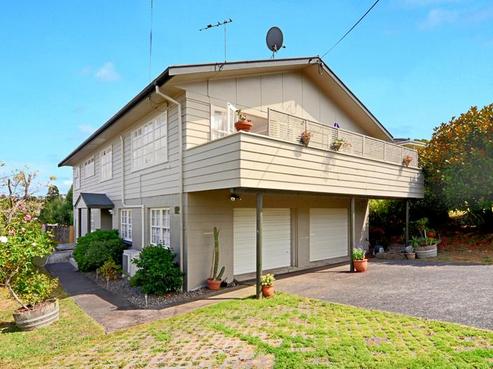99 Target Road, Totara Vale