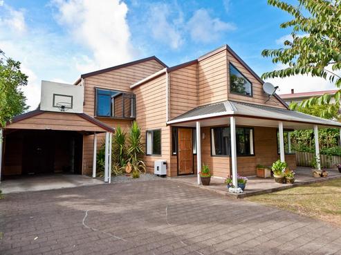 111 Somerset Road, Springvale