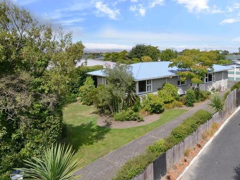 9 Claridges Road, Casebrook