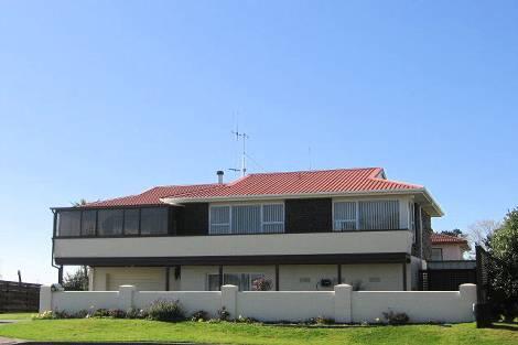 18 Hilltop Road, Parkvale