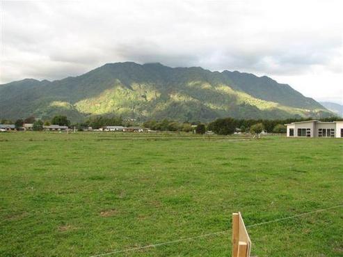 10 Ridgeview Drive, Te Aroha
