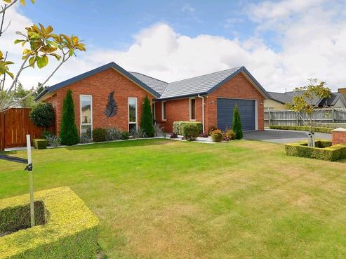 18 Cairnbrae Drive, Prebbleton