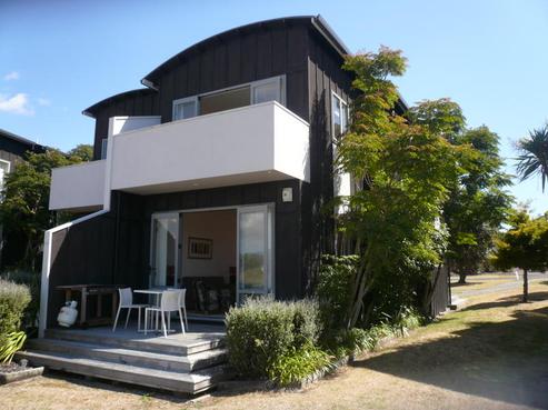 20/101 Harbour Drive, Matarangi