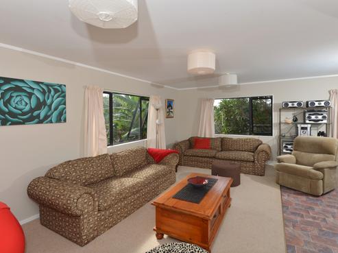 19A Pine Road, Ngunguru