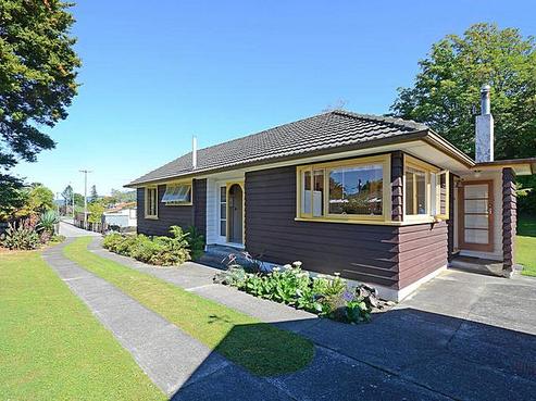 24 Akatarawa Road, Brown Owl