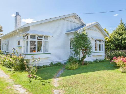 17 Maire Street, Woburn