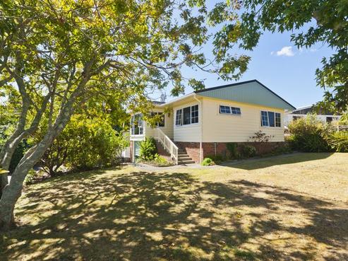 33 Eden Terrace, Kamo