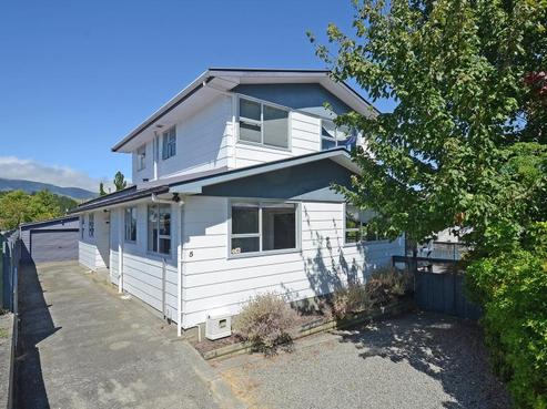 5 Serenity Grove, Maoribank