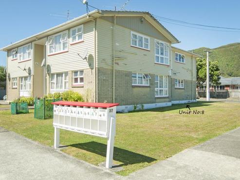 8/37 Guthrie Street, Waterloo