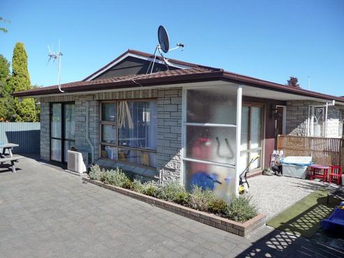 1/46 Middle Road, Havelock North
