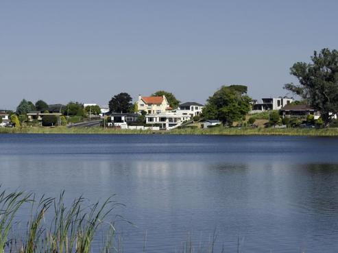 75 Lake Domain Drive, Frankton