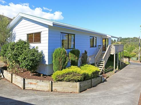 9 Northfield Road, Waitakere
