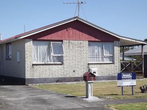 10 Clifton Drive, Waitara
