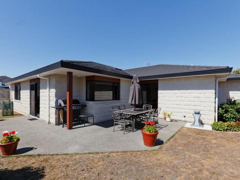 3 Consort Close, Paraparaumu Beach