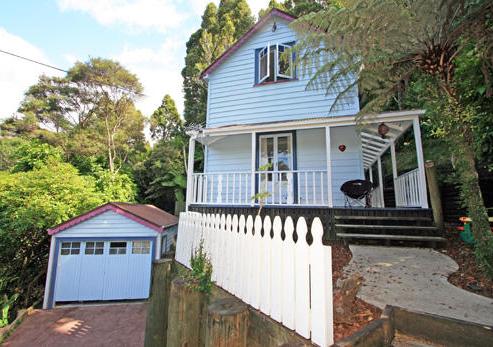 107 Laingholm Drive, Laingholm