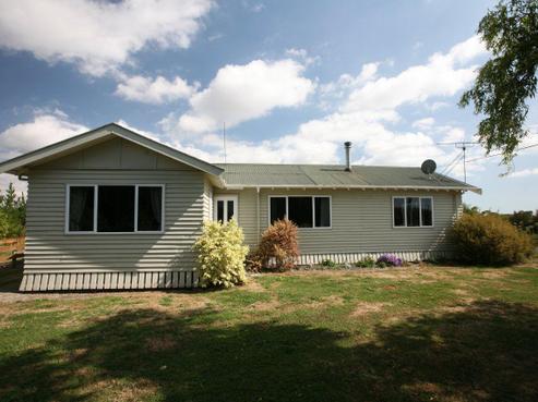 535 State Highway 25, Waitakaruru