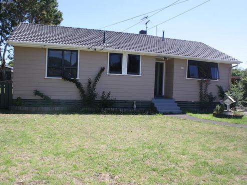 11 Amuri Place, Otara
