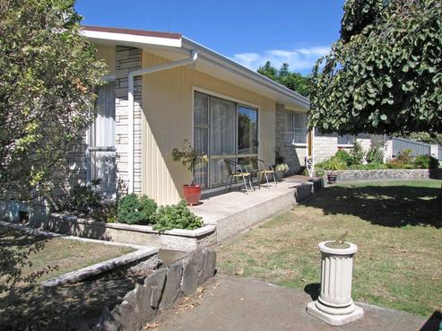 23 Robinson Crescent, Tamatea