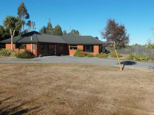18 Churchlea Place, Darfield