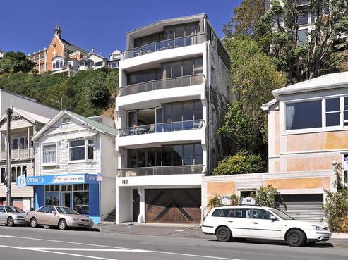 2/130 Oriental Parade, Oriental Bay