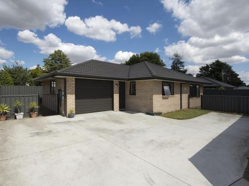 140 Brookfield Street, Hamilton East