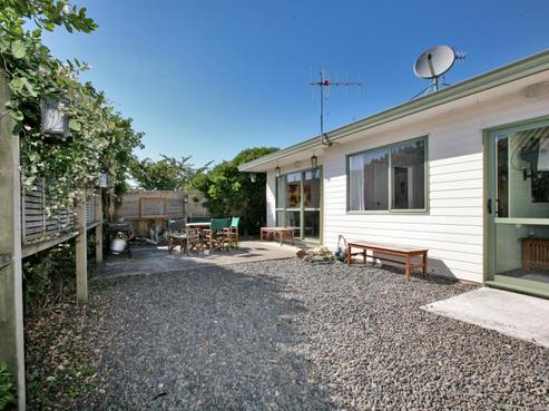 11C Lowry Terrace, Marewa