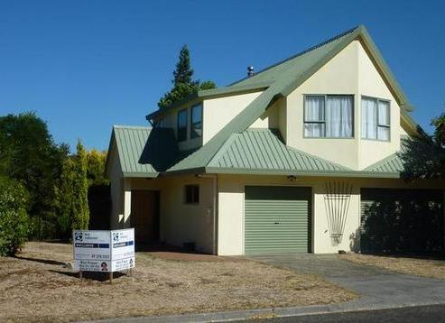 16 Angela Place, Kinloch