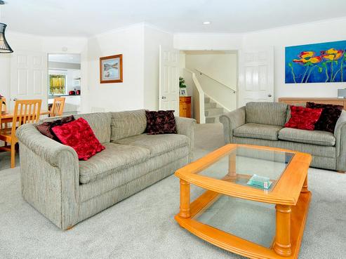 16B Woodgers Way, Somerville