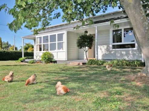 104 Tollemache Road East, Longlands