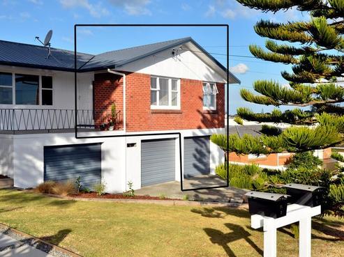 1/15 East Coast Road, Milford