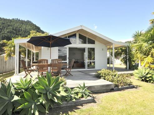 407 Waterways Parade, Pauanui