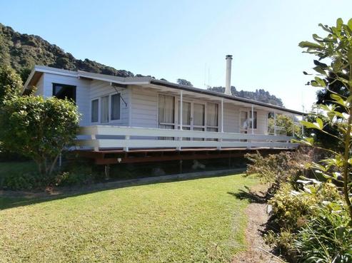 9 Richmond Street, Matata
