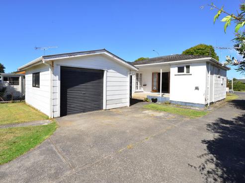 21/1 West Hoe Road, Orewa